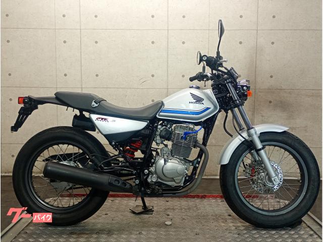 ＦＴＲ２２３　ＭＣ３４　２００４年モデル　左右ミラー　バーエンド　プラグコード　６８９８３