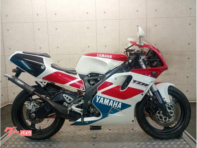ＴＺＲ２５０Ｒ　３ＸＶ　１９９２年モデル　２サイクル　Ｖ型２気筒　ＳＰ忠男製チャンバー　タンクパッド　６７９４７