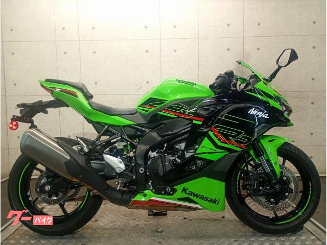 Ｎｉｎｊａ　ＺＸ−４ＲＲ　ＫＲＴ　Ｅｄｉｔｉｏｎ　２０２４年モデル　クイックシフター　エンジンスライダー　タンクパッド　７０２８５