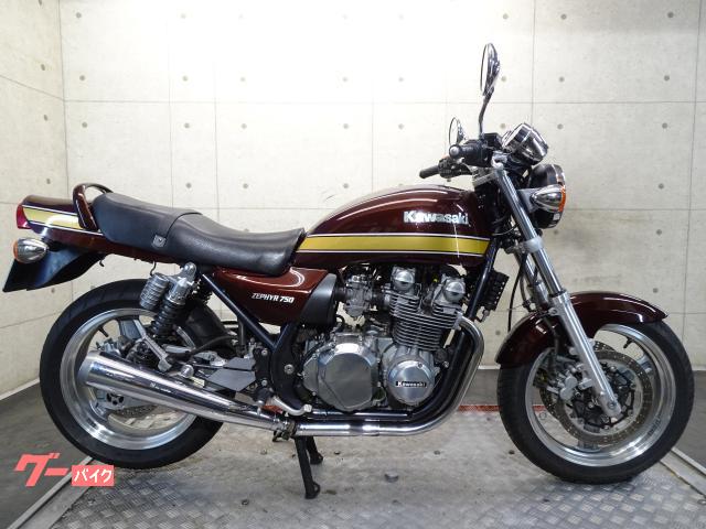 ＺＥＰＨＹＲ７５０　イギリス仕様　逆車　ノーマル　マイルメーター　空冷４気筒エンジン　　７０４３４