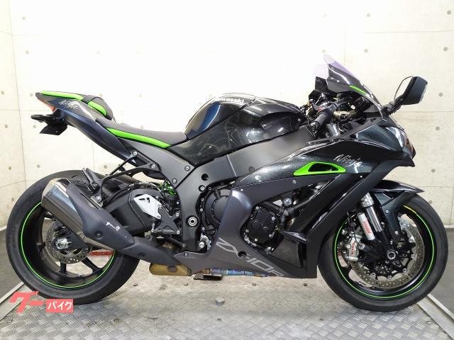 Ｎｉｎｊａ　ＺＸ−１０Ｒ　ＳＥ　ＺＸＴ０２Ｅ　２０１９年モデル　フェンレス　スクリーン　７１８３２