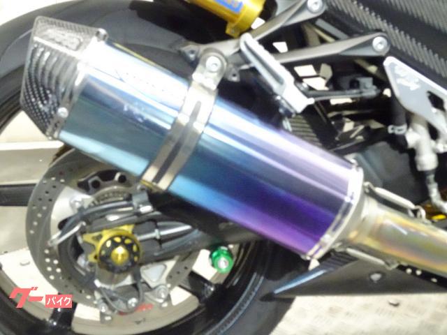 カワサキ Ninja ZX－14R カーボンホイール 前後オーリンズ