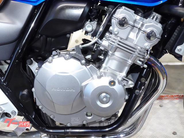 ホンダ CB400Super Four VTEC Revo アップ