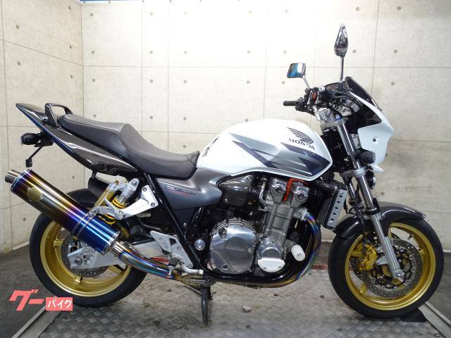 ＣＢ１３００Ｓｕｐｅｒ　Ｆｏｕｒ　ＳＣ５４　ＥＴＣ車載器　アールズギア製マフラー　ＵＳＢ電源　エンジンガード　７４００２