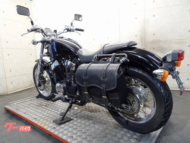 HONDA VT400s クルーザーバイク 2人乗り V型エンジン 話題のHONDA VT400s クルーザーバイク 2人乗り V型エンジンを手に入れる