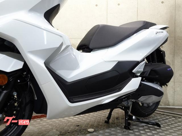 ホンダ PCX JK05 2025年モデル メーカー保証付き新車 ホンダ PCX JK05 2025年モデル メーカー保証付き新車