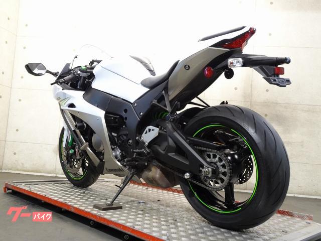 カワサキ Ninja ZX－10R ZXT00S 2018年モデル 逆