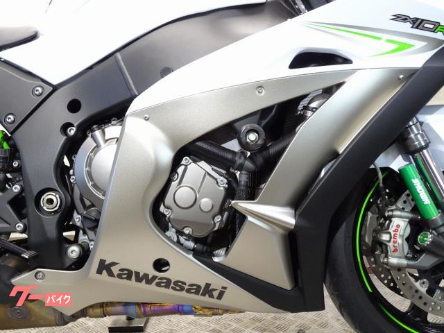 カワサキ Ninja ZX－10R ZXT00S 2018年モデル 逆