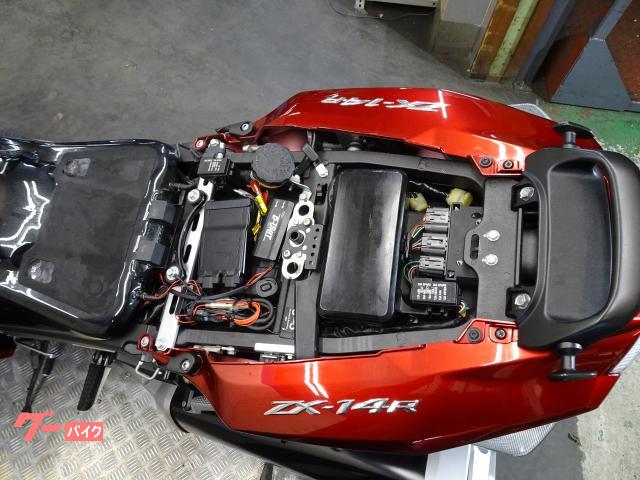 カワサキ Ninja ZX－14R 2014年モデル ZXT40E 逆