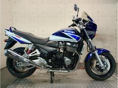 スズキ　ＧＳＸ１４００　２００４年モデル　ＧＹ７１Ａ　油冷　４気筒エンジン　ネイキッド　ビキニカウル　６１０５９