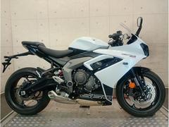 ＴＲＩＵＭＰＨ　デイトナ６６０　２０２４モデル　ＬＧＪ６６０　登録済み未使用車　メーカー保証令和８年１０月迄　３気筒エンジン　６４７５２