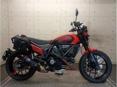 ＤＵＣＡＴＩ　スクランブラーフルスロットル　２０２４年モデル　ＥＴＣ２．０車載器　サイドバック　メーターバイザー　６８６６２