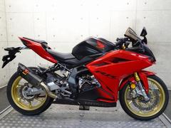 ホンダ　ＣＢＲ２５０ＲＲ　ＭＣ５１　２０２０年モデル　ＥＴＣ　アクラポビッチ製スリップオンマフラー　バックステップ　７０７１５