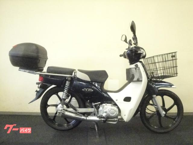スーパーカブ１１０　カスタムマフラー　キャストホイール　スクリーン　タンデムシート　フロントバスケット　ＧＩＶＩリアボックス