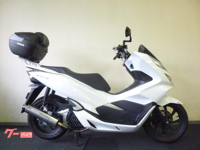 ＰＣＸ　ＪＦ８１型　モリワキマフラー　リアボックス　ミラーカスタム　デジタルメーター　スマートキー　アイドリングストップ機能