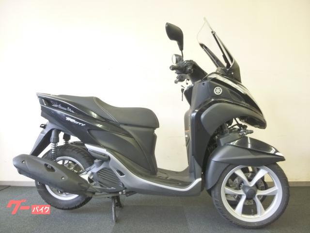 トリシティ１２５　ＳＥ８２Ｊ型　ロングスクリーン　デジタルメーター　前後ディスクブレーキ