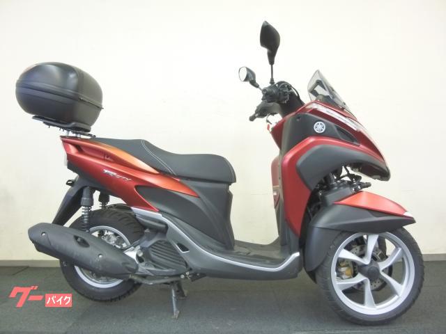 トリシティ１２５　ＳＥ８２Ｊ型　リアボックス　マルチバー　デジタルメーター　前後ディスクブレーキ