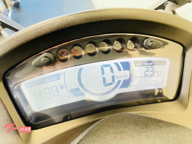 ヤマハ トリシティ125 SE82J 国内モデル リアボックス｜バイク