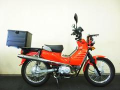 ホンダ　クロスカブ１１０　ＪＡ１０型　カスタムマフラー　社外レッグハーフカバー　フレームガード　ＵＳＢ電源　ラゲージボックス