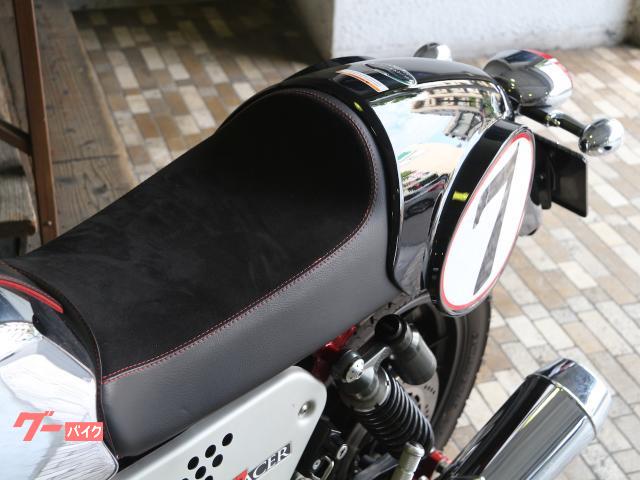 MOTO GUZZI V7レーサー クロームリミテッドエディション