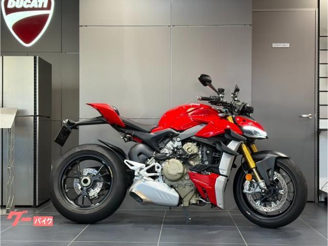 ストリートファイターV4S