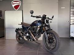 ＤＵＣＡＴＩ　スクランブラーナイトシフト　ネオクラシックな車両