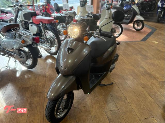ホンダ トゥデイ バッテリー・タイヤ前後新品 2011年モデル