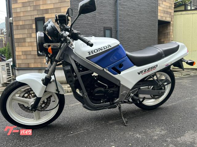HONDA VTZ250 タンク バイク 今日中16000 ホンダ VTZ250 タンク錆取りコーティング済｜レッドモーター