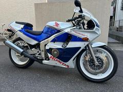 ホンダ　ＣＢＲ２５０Ｒ　ハリケーン２　１９８９年モデル　カムギヤトレイン４５馬力　４気筒