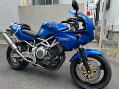 ヤマハ　ＴＲＸ８５０　後期型　ＥＴＣ　　スリップオンマフラー装着