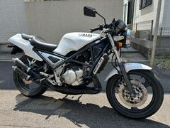 ヤマハ　Ｒ１−Ｚ　　　３ＸＣ３型　２スト２気筒４０馬力　タイヤ前後新品