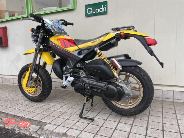 スズキ ストリートマジック110 2ST 新車未登録車｜クワドリ