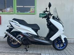 ヤマハ　マジェスティＳ　ＳＧ５２Ｊ　ＢＥＡＭＳマフラー　ＬＥＤテール　スクリーン　エンデュランス製ステップ　ＥＴＣ２．０