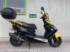 ヤマハ　シグナスＸ　ＳＲ　ブレンボキャリパー　社外マフラー　レーシングクラッチキット　リアパニア