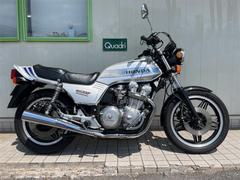 ホンダ　ＣＢ９００Ｆ　ＳＣ０１　社外ハンドル　エンジンガード