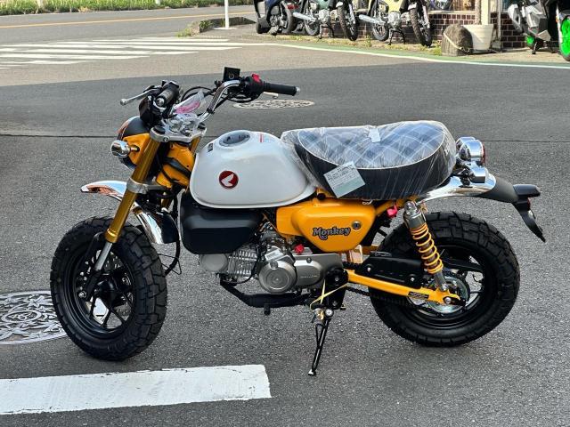 ホンダ モンキー125国内正規2026最新モデルバナナイエロー