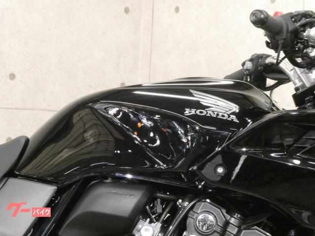 ホンダ ＣＢ４００Ｓｕｐｅｒ　ボルドール　ＶＴＥＣ　Ｒｅｖｏ　登録済未使用車　４４５８０の画像（東京都