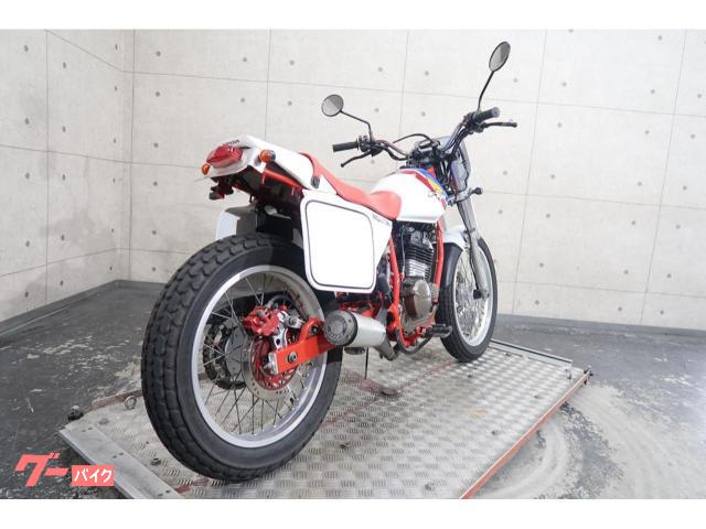 ホンダ ＦＴＲ２５０ ＭＤ１７ スーパートラップマフラー ゼッケンプレート フェンダーレス  ５７７４４｜リバースオート八王子｜新車・中古バイクなら【グーバイク】