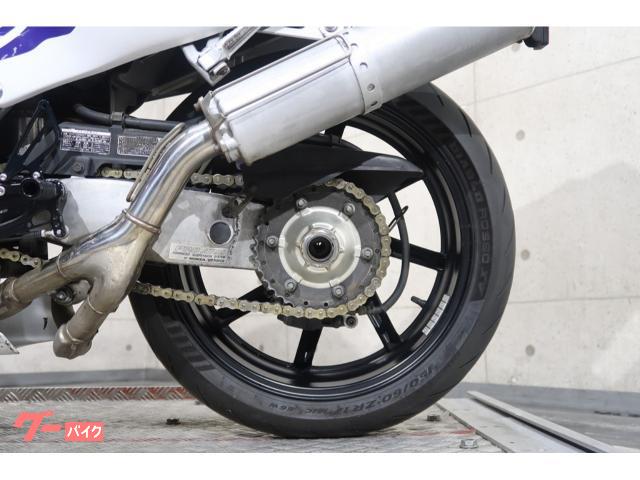 RVF400 フロントホイール