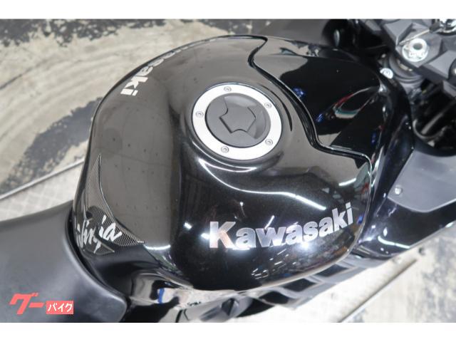 カワサキ Ninja ZX－14R アルミスイングアーム
