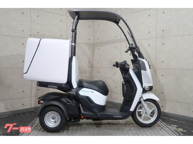 ジャイロキャノピーｅ：　バッテリー　充電器付属　ドライブレーコーダー　６８０５８