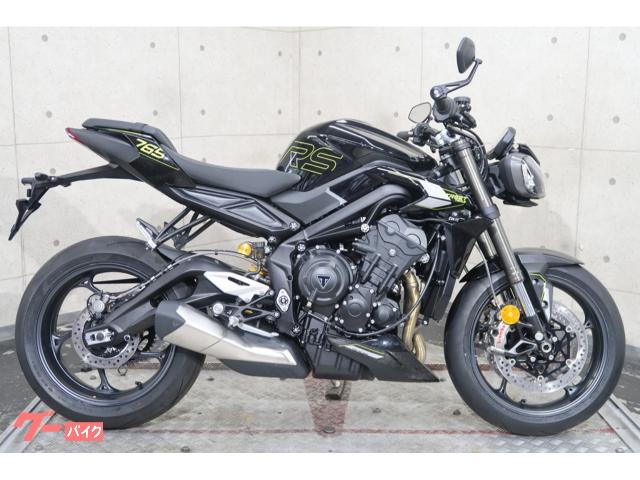 ストリートトリプルＲＳ　登録済み未使用車　６８２３６