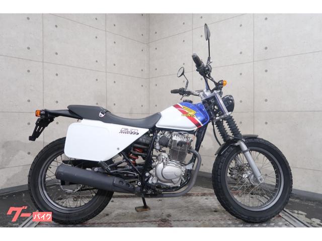 ＦＴＲ２２３　ＭＣ３４　ハリケーンハンドル　フロントウインカー移設　フォークカバー　７０３５４
