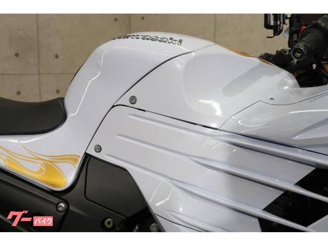 カワサキ Ninja ZX－14R オーリンズエディション