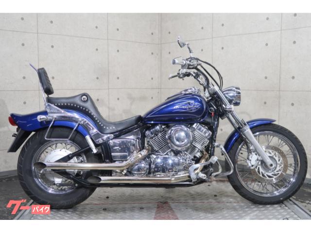 ドラッグスター４００　ＶＨ０２Ｊ　デイトナスラッシュカットマフラー　カスタムシート　ＵＳＢ　サドルバッグサポート　７２６７４