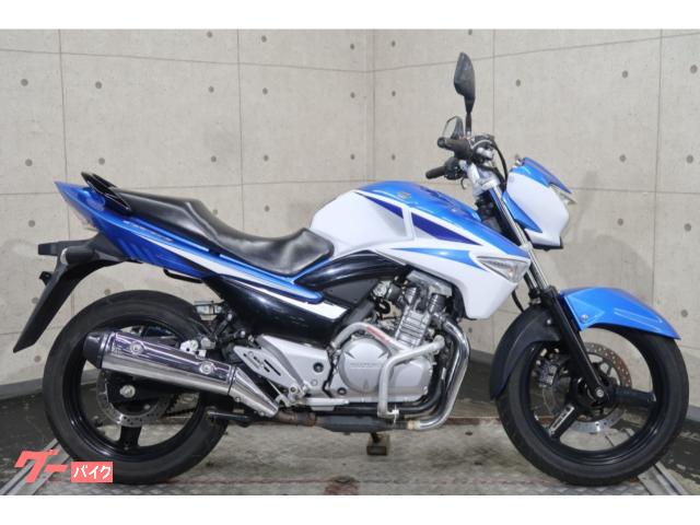 ＧＳＲ２５０　ＧＪ５５Ｄ　マルチバー　ＵＳＢ　エンジンガード　あんこ抜きシート　７５６６３