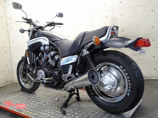 ヤマハ VMAX 2003年モデル 逆車 南アフリカ仕様 エンジン