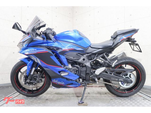カワサキ Ninja ZX－4R SE ZX400P Puig