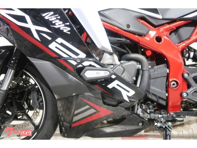 カワサキ Ninja ZX－25R SE ZX250E 79770