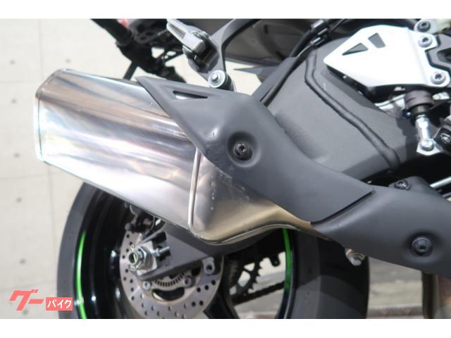 カワサキ Ninja ZX－10R ZXT02L KRT